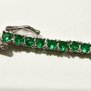 Sterling Silver and lab created emerald 8” bracelet